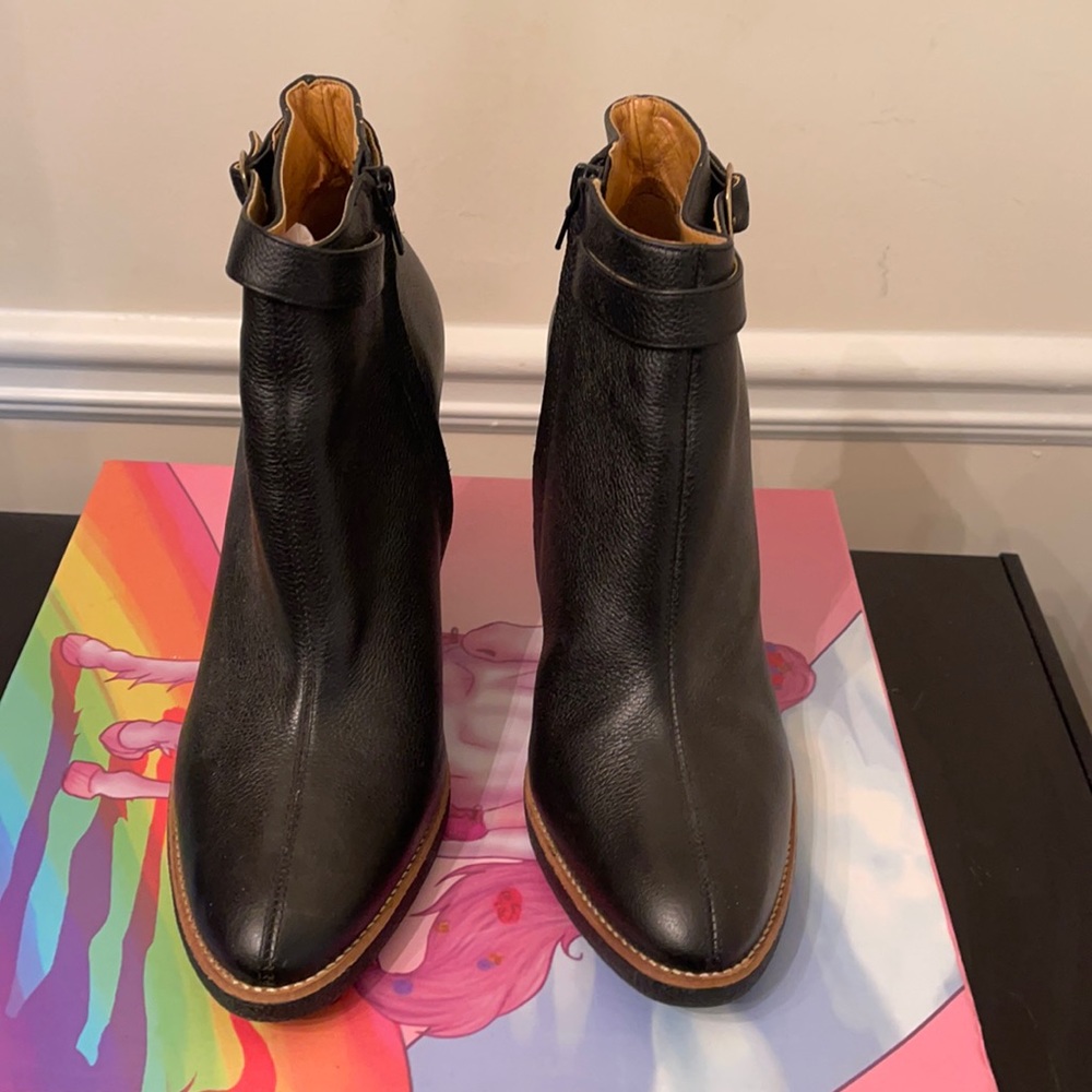 Paolo Corelli leather boots